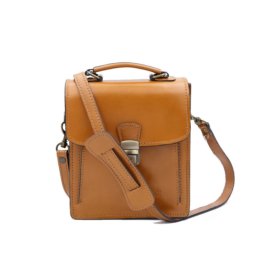 LEATHER/KŮŽE 