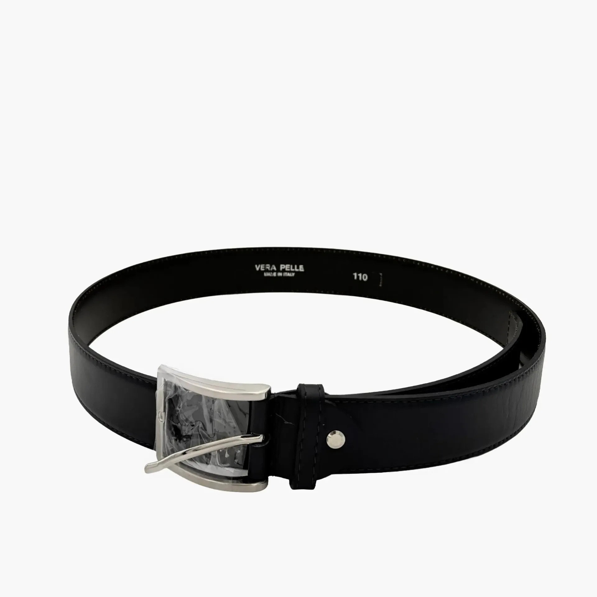 BLACK/ČERNÁ